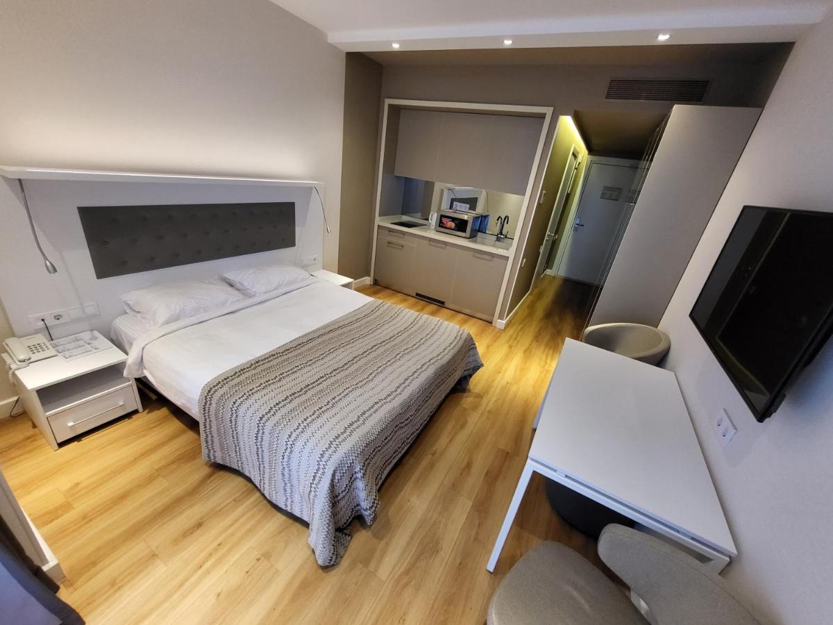 Black Sea Apartments Alliance Palace 바투미 외부 사진