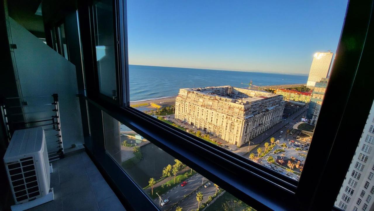Black Sea Apartments Alliance Palace 바투미 외부 사진