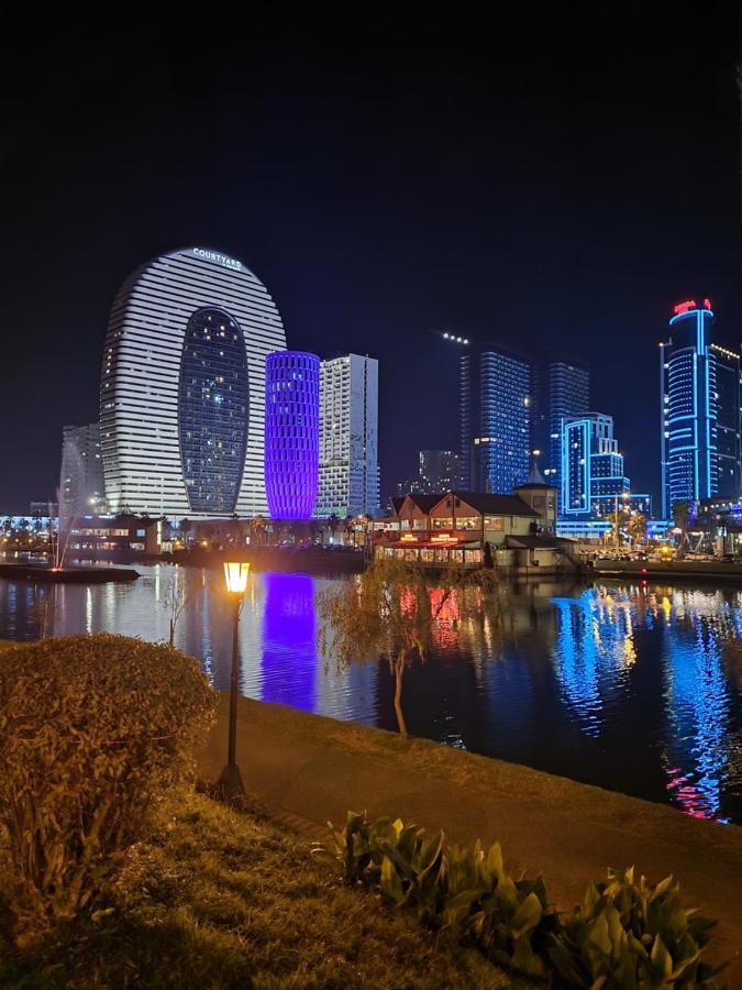 Black Sea Apartments Alliance Palace 바투미 외부 사진