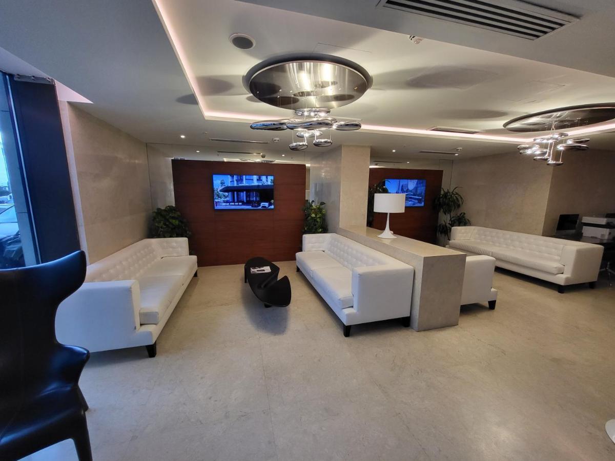 Black Sea Apartments Alliance Palace 바투미 외부 사진