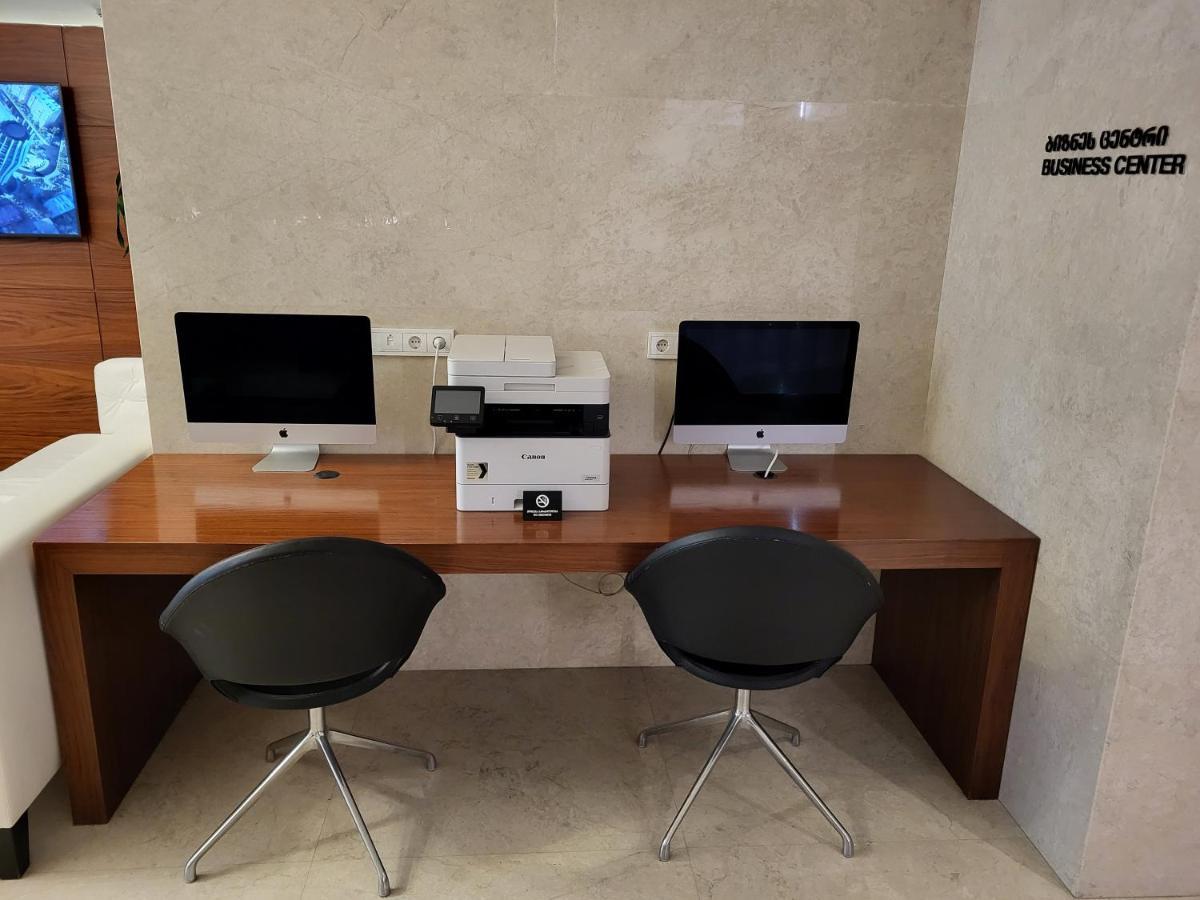 Black Sea Apartments Alliance Palace 바투미 외부 사진