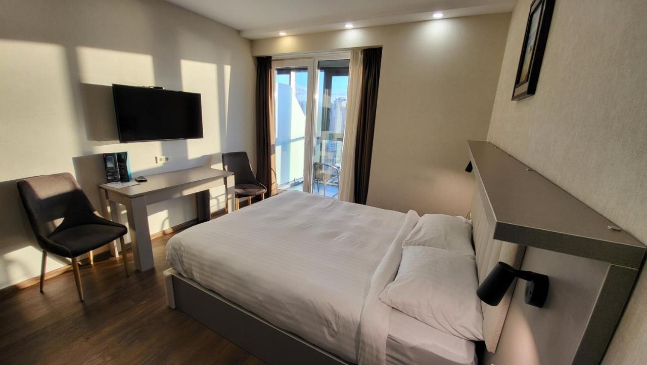 Black Sea Apartments Alliance Palace 바투미 외부 사진