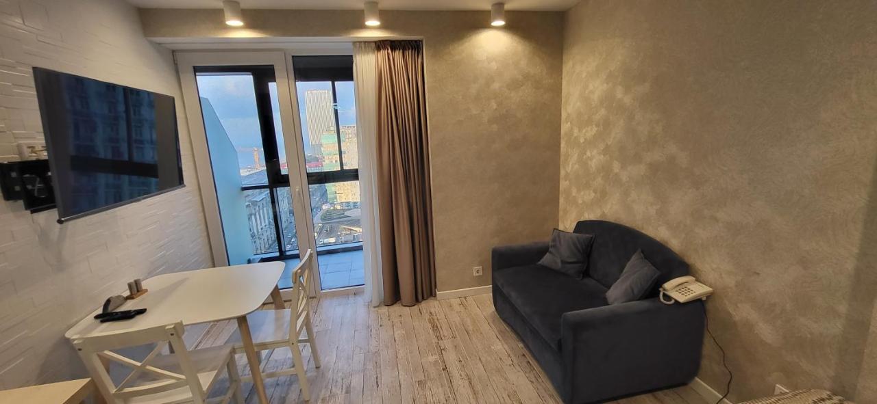 Black Sea Apartments Alliance Palace 바투미 외부 사진